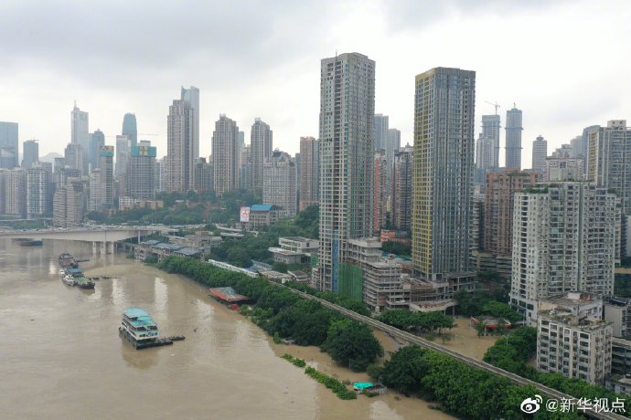 重慶洪崖洞等多處景點被淹，已啟動史上首次防汛I級應急響應(圖1)